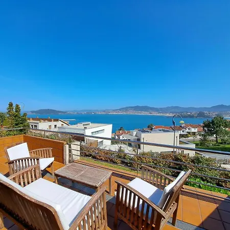 Baiona, Terraza, Vistas Al Mar. * Baiona