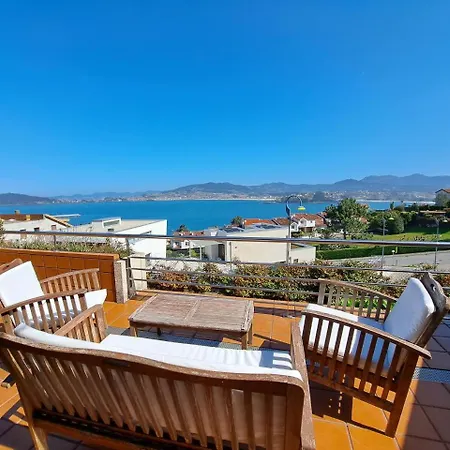 Apartment Baiona, Terraza, Vistas Al Mar. Baiona